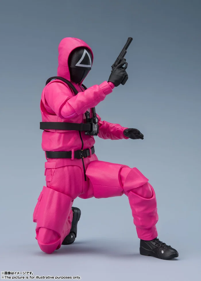 Bandai S.H.Figuarts Squid Game Masked Soldier 3 Bandai S.H.Figuarts Squid Game Masked Soldier - Image 3