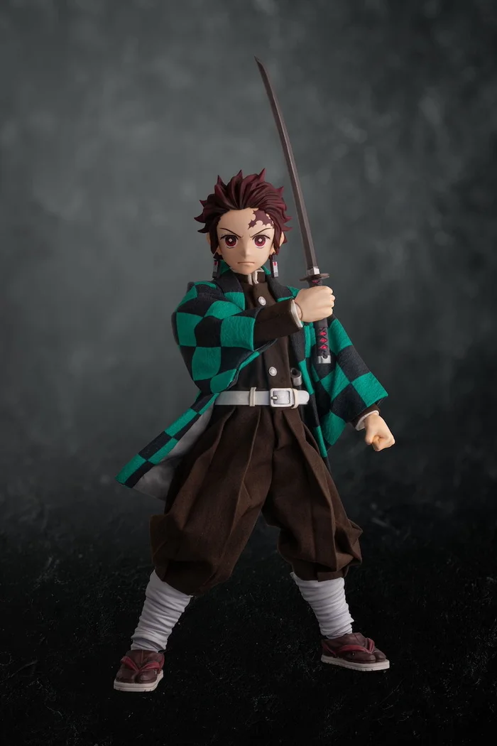 Sentinel Demon Slayer: Kimetsu No Yaiba Tanjiro Kamado 1/6 Scale Action Figure 1 Sentinel Demon Slayer: Kimetsu No Yaiba Tanjiro Kamado 1/6 Scale Action Figure