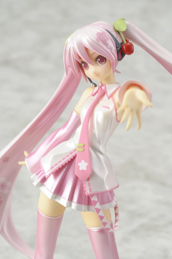 GOOD SMILE COMPANY Figure Japan: Character Vocal Series 01 Hatsune Miku Volume 1 GOOD SMILE COMPANY Figure Japan: Character Vocal Series 01 Hatsune Miku Volume