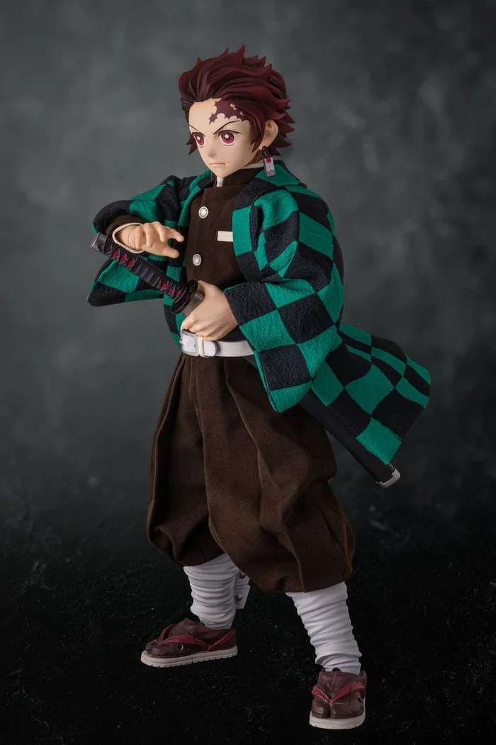 Sentinel Demon Slayer: Kimetsu No Yaiba Tanjiro Kamado 1/6 Scale Action Figure 2 Sentinel Demon Slayer: Kimetsu No Yaiba Tanjiro Kamado 1/6 Scale Action Figure - Image 2