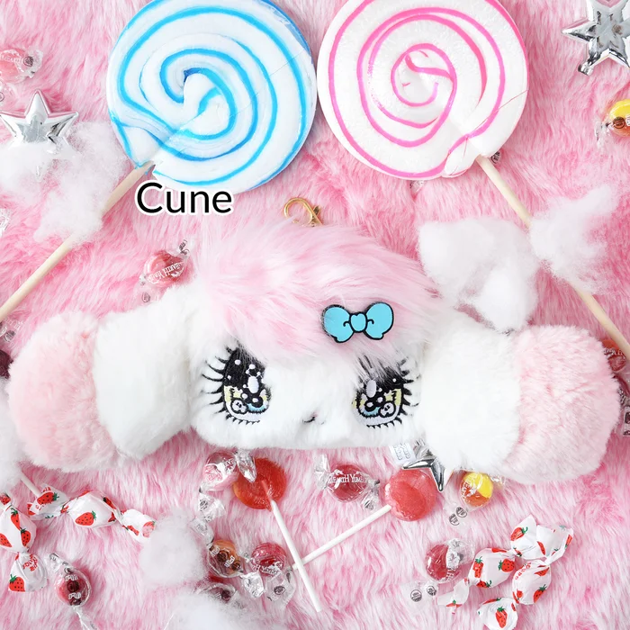 Peropero Sparkles Plush Face Pass Cases 2 Peropero Sparkles Plush Face Pass Cases - Image 2