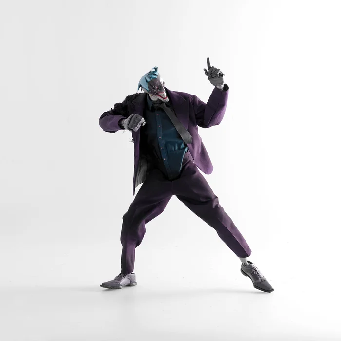 DC COMICS Steel Age The Joker 1/6th Scale Collectible Figure 2 DC COMICS Steel Age The Joker 1/6th Scale Collectible Figure - Image 2