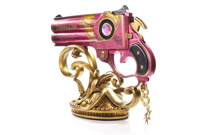 First 4 Figures Bayonetta Scarborough Fair Sage (Red) Prop Replica: Standard Edition Statue 4 First 4 Figures Bayonetta Scarborough Fair Sage (Red) Prop Replica: Standard Edition Statue - Image 4