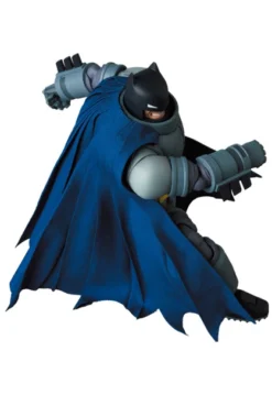Mafex The Dark Knight Returns Armored Batman 17 Mafex The Dark Knight Returns Armored Batman -Doll Sale Shop ed613a9350f04c4c917f9e839dcc8f3b.jpg