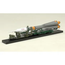 GOOD SMILE COMPANY Soyuz Rocket & Transport Train 1/150 Scale Plastic Model (Re-run) -Doll Sale Shop f4f0c77349124b57bcf21fb8ff826f98.jpg